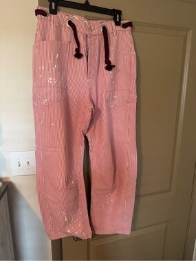 We The Free Pink and White Striped barrel jeans. Size 28